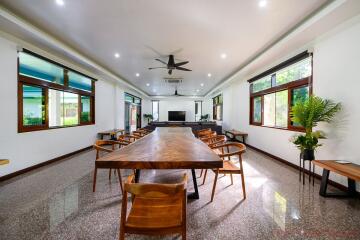 4 Bed House For Rent In Bang Saray - Ocean View