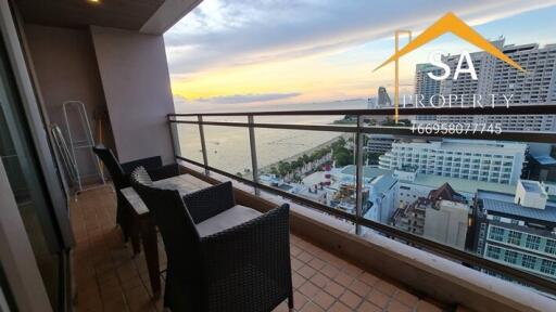 Balcony with ocean view