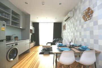 2-bedroom modern condo for sale in Silom