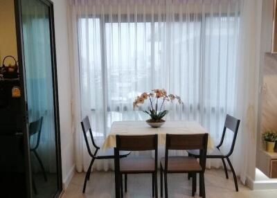 2 Bedroom For Rent in Metroluxe Rose Gold Phahol-Sutthisan Condominium, Phaya Thai, Bangkok