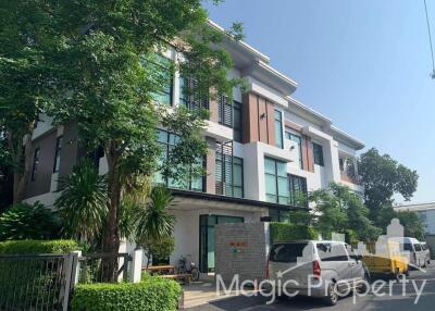 3 Floors Home office Building for Sale in Meng jai, Wang Thong Lang, Bangkok