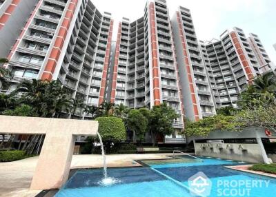 2-BR Condo at Bangkok Garden in Chong Nonsi