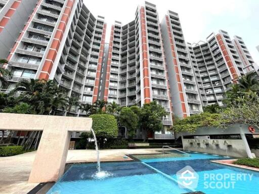 2-BR Condo at Bangkok Garden in Chong Nonsi