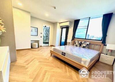 3-BR Condo at Supalai Place Sukhumvit 39 near BTS Phrom Phong