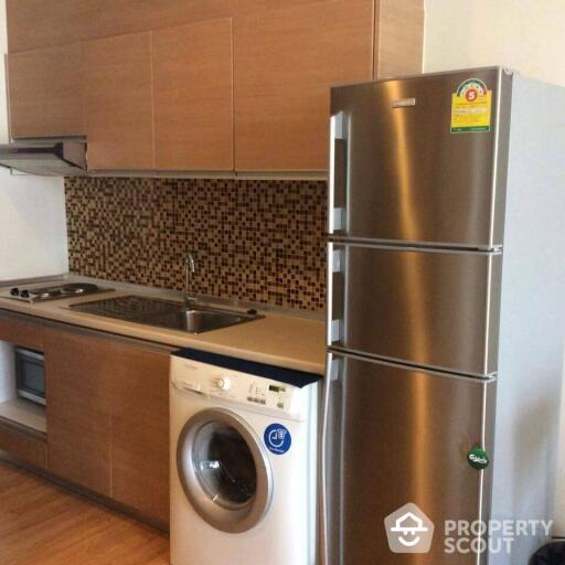 1-BR Condo at Le Luk Condominium near BTS Phra Khanong