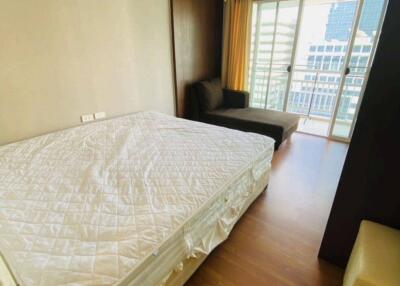 2-BR Condo at Grand Park View Asoke near MRT Sukhumvit