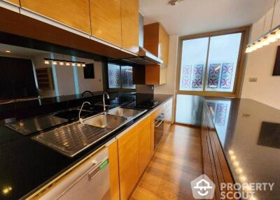 2-BR Condo at Ficus Lane Condominium near BTS Phra Khanong