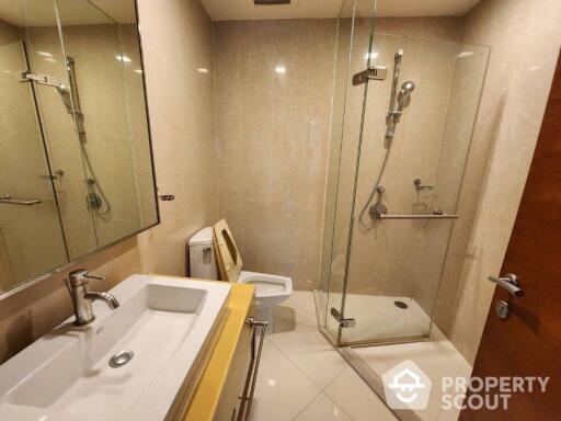 2-BR Condo at Ficus Lane Condominium near BTS Phra Khanong