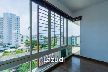 SEACRAZE : 2 Bed pool View Condo