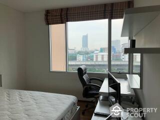 1-BR Condo at Villa Sathorn near BTS Krung Thon Buri