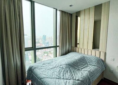 1-BR Condo at Wish Signature Midtown Siam near BTS Ratchathewi