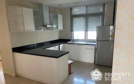 3-BR Condo at Nusasiri Grand Condominium near BTS Ekkamai