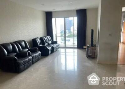 3-BR Condo at Nusasiri Grand Condominium near BTS Ekkamai