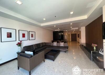 3-BR Condo at Nusasiri Grand Condominium near BTS Ekkamai