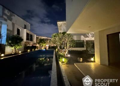 4-BR House near BTS Phra Khanong