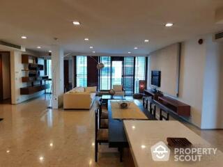 3-BR Condo at Ficus Lane Condominium near BTS Phra Khanong