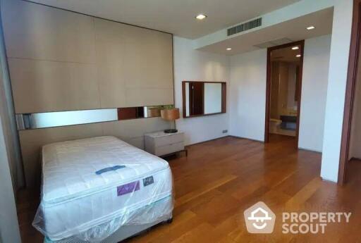 3-BR Condo at Ficus Lane Condominium near BTS Phra Khanong