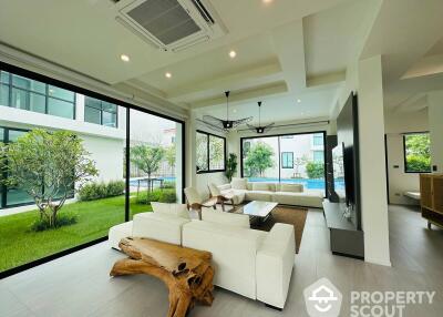 3-BR House near BTS Phra Khanong