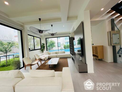 3-BR House near BTS Phra Khanong