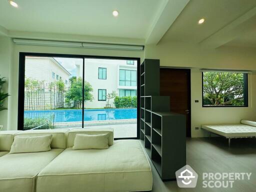 3-BR House near BTS Phra Khanong