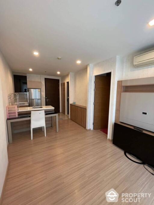 1-BR Condo at Rhythm Sukhumvit 50 near BTS On Nut