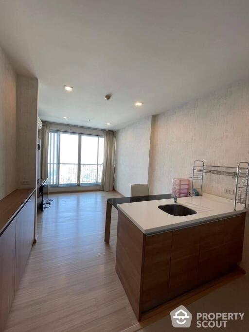 1-BR Condo at Rhythm Sukhumvit 50 near BTS On Nut