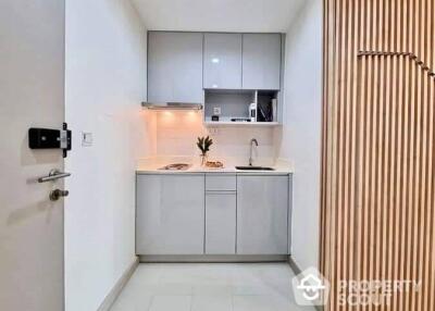 1-BR Condo at Ideo Mobi Sukhumvit 81 near BTS On Nut