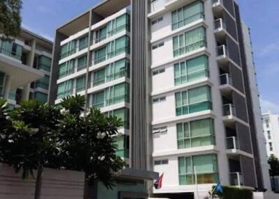 1-BR Condo at The Room Sukhumvit 64 near BTS Punnawithi