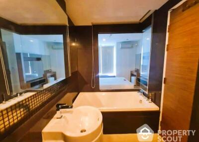 1-BR Condo at Rhythm Sukhumvit 50 near BTS On Nut