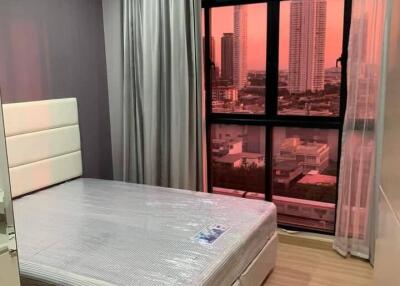 2-BR Condo at Urbano Absolute near BTS Krung Thon Buri