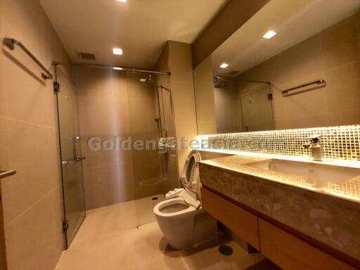 2 Bedrooms Furnished Apartment - walk to Asok BTS