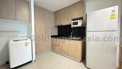 2 Bedrooms Furnished Apartment - Sukhumvit 24, Phrom Phong BTS