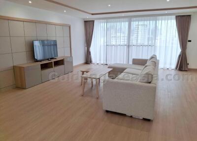 3 Bedrooms Spacious Furnished Apartment - Sukhumvit 49 - Thonglor