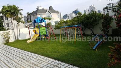 3 Bedrooms Spacious Furnished Apartment - Sukhumvit 49 - Thonglor