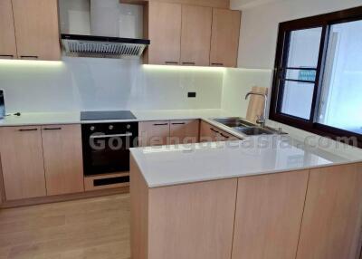 3 Bedrooms Spacious Furnished Apartment - Sukhumvit 49 - Thonglor