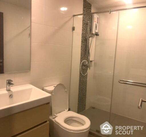 2-BR Condo at Metro Luxe Rose Gold Phahol - Sutthisan near BTS Phrom Phong