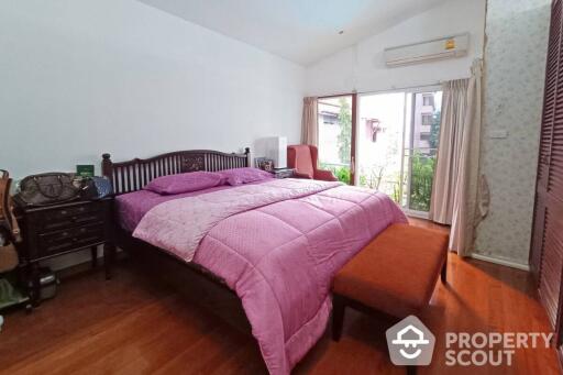 4-BR Condo at Premier Condominium near BTS Phrom Phong