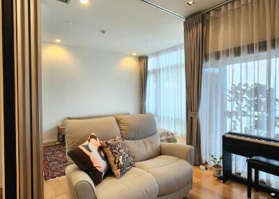 1-BR Condo at Circle Living Prototype New Petchburi near MRT Phetchaburi