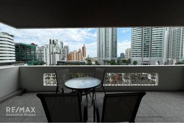 "Luxury 3-Bed, 3-Bath Condo in Vibrant Watthana, Bangkok"