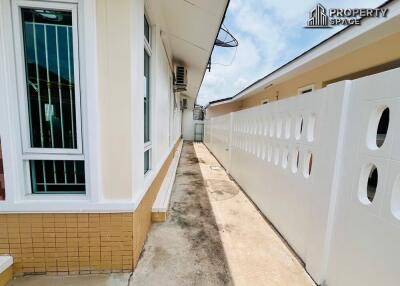 Modern 2 Bedroom House In East Pattaya For Rent