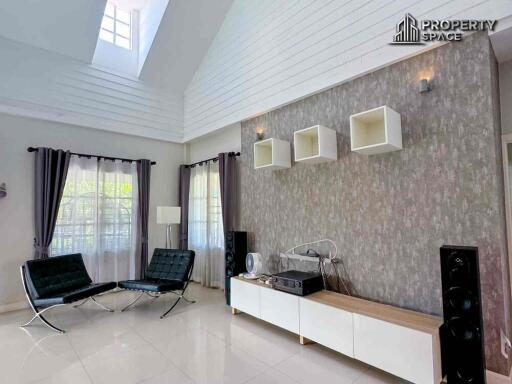 Modern 3 Bedroom Pool Villa In East Pattaya For Sale