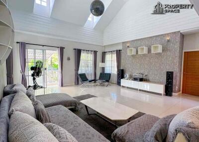 Modern 3 Bedroom Pool Villa In East Pattaya For Sale