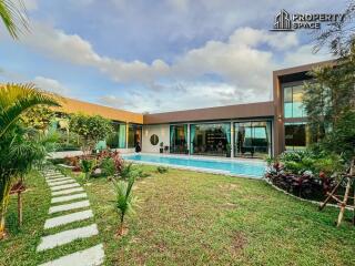 6 Bedroom Luxury Pool Villa Near Jomtien Beach For Sale