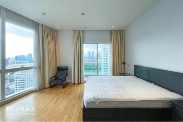 "Millennium Residence: Luxurious 3-Bed Condo in Bangkok"