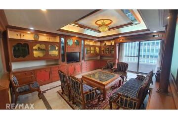 Spacious 3-Bed Condo in Bangkok