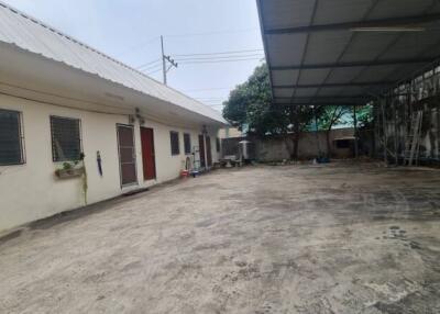 Outdoor view of a building with adjacent covered area