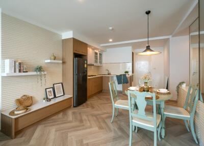 Stylish kitchen with dining area