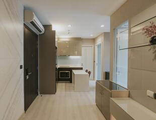 Modern kitchen with dining area