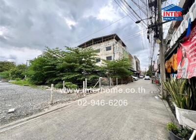 Street view with buildings and greenery