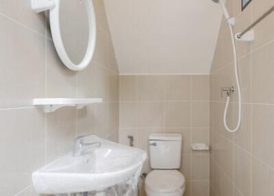 Bathroom with modern fixtures